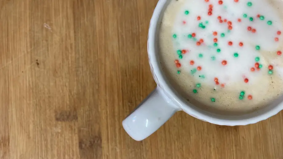 Sugar cookie latte from above.